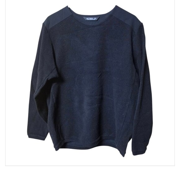Arc'teryx Other - Men's Arcteryx crewneck sweater